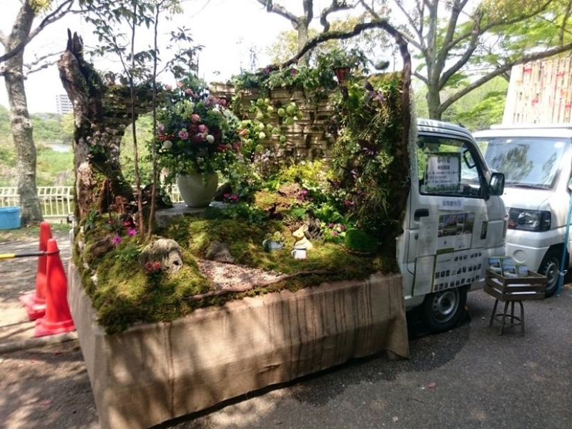 It could come only in Japan — coolest mobile mini-garden