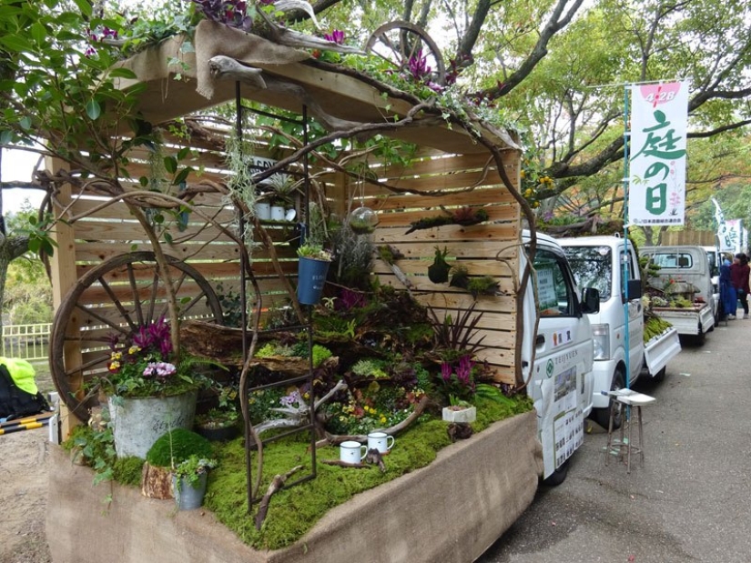 It could come only in Japan — coolest mobile mini-garden
