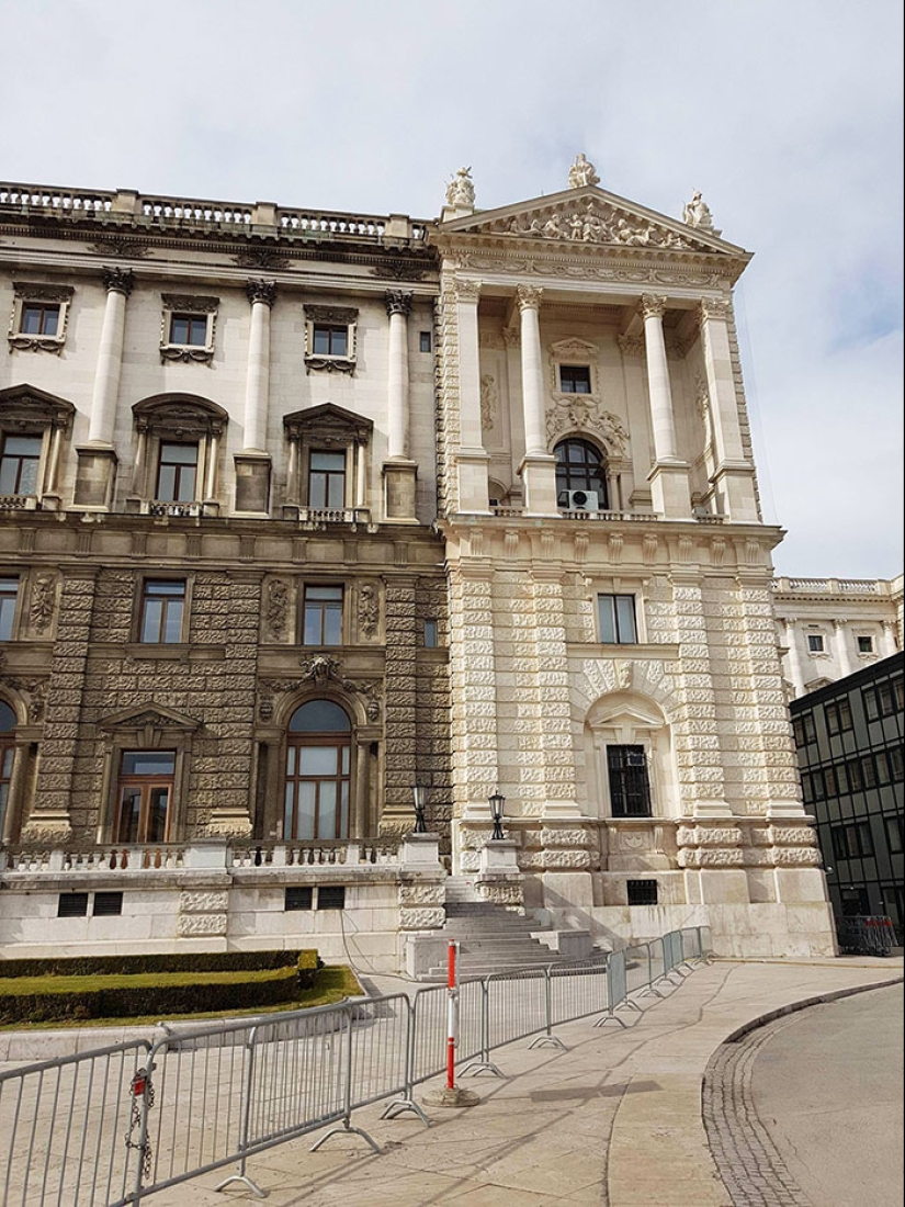 It's not a renovation, it's a cleaning! 30 examples of the transformations a simple cleaning can bring.