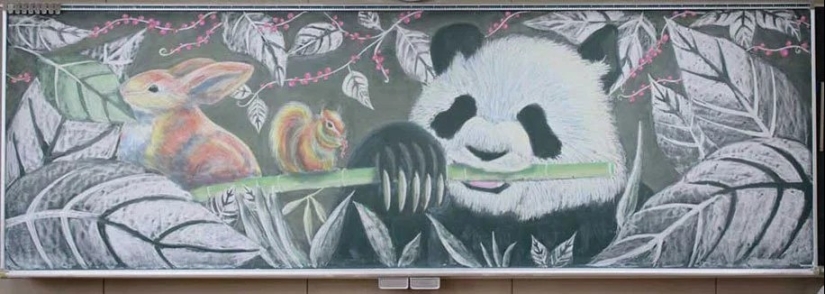 Japanese schoolchildren create incredibly beautiful drawings on school boards Japanese schoolchildren create incredibly beautiful drawings on school boards
