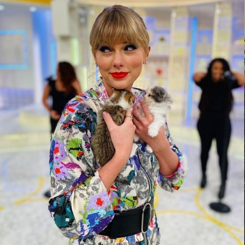 Jefes desagradables: Revelaciones de ex asistentes de celebridades Jefes desagradables: Revelaciones de ex asistentes de celebridades