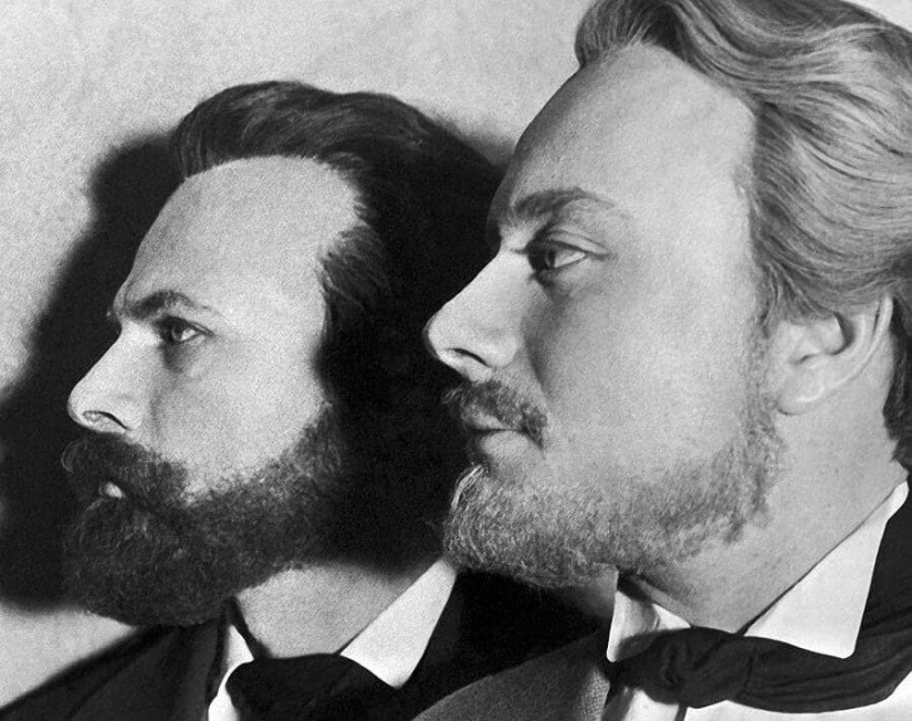 Jim Morrison predskazyvat futuro, Taylor enseña a Fumar Bowie y otro 20 impresionantes fotografías históricas