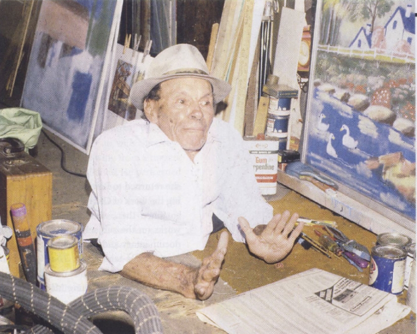 Johnny Eck, the "king of the freaks" who was born with half a body Johnny Eck, the "king of the freaks" who was born with half a body