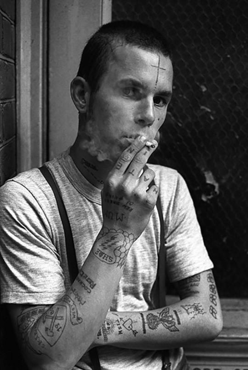 Jóvenes londinenses de los años 70 y 80 Jóvenes londinenses de los años 70 y 80