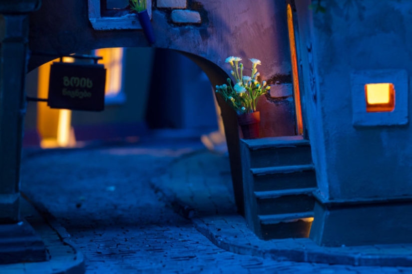 Khomyakopolis is a miniature hamster city that looks better than yours