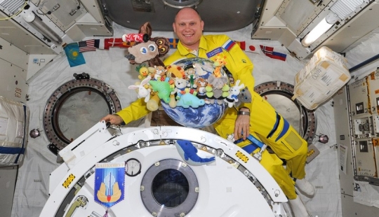 La 5 la mayoría de los artículos inútiles en la historia para realizar una caminata espacial La 5 la mayoría de los artículos inútiles en la historia para realizar una caminata espacial