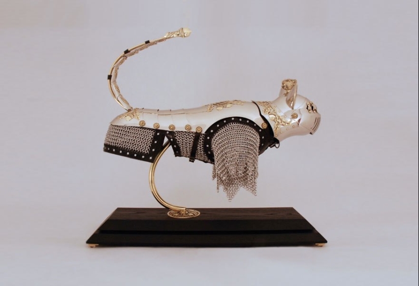 La armadura de los "dioses": la épica de la batalla, los enemigos antiguos La armadura de los "dioses": la épica de la batalla, los enemigos antiguos