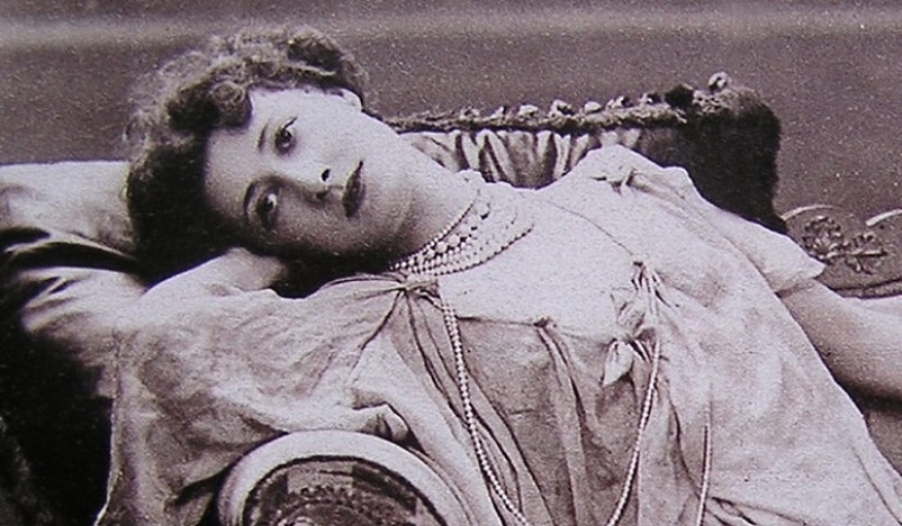 La bella Carolina Otero: cómo una ex prostituta enloqueció a Europa La bella Carolina Otero: cómo una ex prostituta enloqueció a Europa