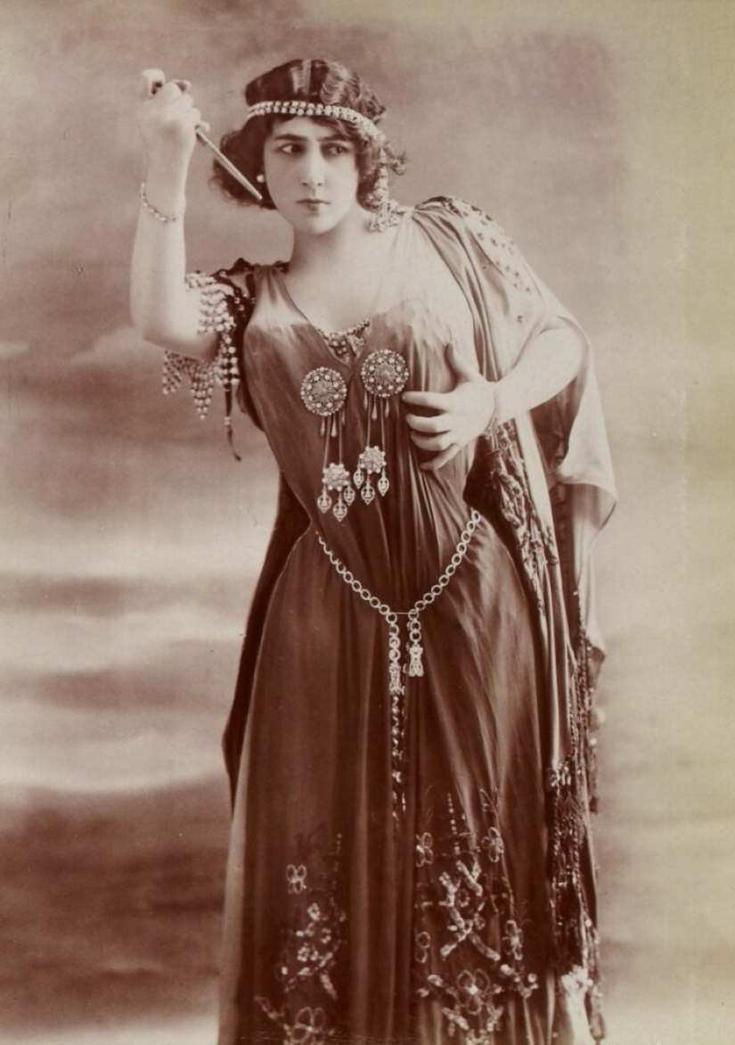 La bella Carolina Otero: cómo una ex prostituta enloqueció a Europa La bella Carolina Otero: cómo una ex prostituta enloqueció a Europa