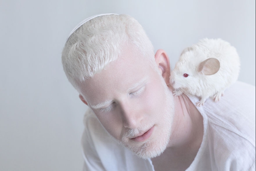 La belleza hipnótica de los albinos en el proyecto fotográfico de Yulia Taits La belleza hipnótica de los albinos en el proyecto fotográfico de Yulia Taits