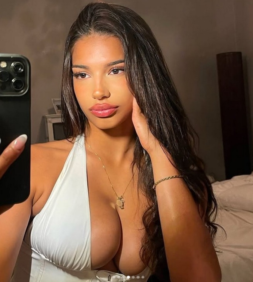 La deportista más bella es la futbolista Kiana Dufour