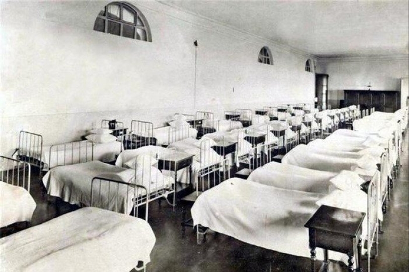 La educación de la mujer en la Rusia Zarista: ¿cómo se organizó el Instituto de doncellas nobles