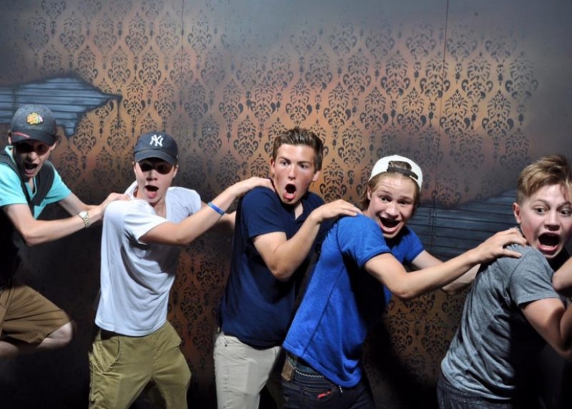 La "Fábrica del miedo" en las Cataratas del Niágara, o lo que es el "tren del horror"