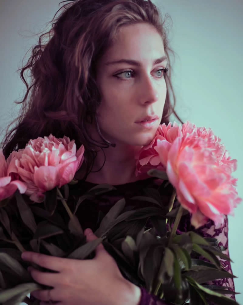 La fotógrafa francesa Laura Chabuet captura retratos artísticos llenos de alma y emoción La fotógrafa francesa Laura Chabuet captura retratos artísticos llenos de alma y emoción