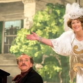 La historia de Florence Foster Jenkins, una famosa cantante que no sabía cantar en absoluto