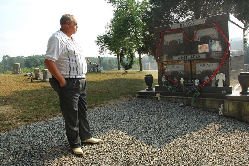 La historia de Jack Whittaker, quien ganó el premio mayor más grande y lo perdió todo por eso La historia de Jack Whittaker, quien ganó el premio mayor más grande y lo perdió todo por eso