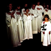 La historia de la “Orden del Templo del Sol”: cómo un joyero medio educado creó una secta de suicidas