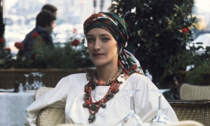 La historia de Loulou de la Falaise, musa y asistente principal de Yves Saint Laurent