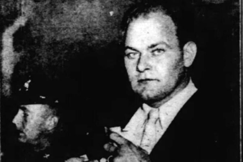 La historia de Thomas Fitzpatrick, quien aterrizó dos veces un avión en el centro de Nueva York