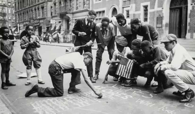 La historia del siglo XX en las fotografías del «primer paparazzi» Lucien Aigner La historia del siglo XX en las fotografías del «primer paparazzi» Lucien Aigner