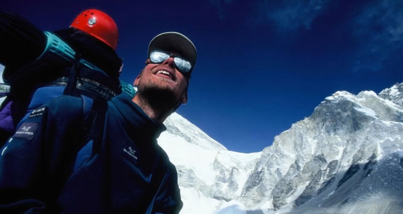 La historia del "sueco loco" Yeran Kropp, que fue en bicicleta al Everest
