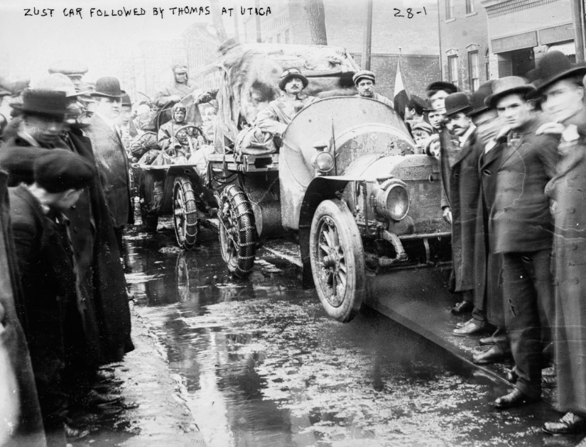 La mayor carrera de coches de la historia: 20 mil kilómetros en carros con motor La mayor carrera de coches de la historia: 20 mil kilómetros en carros con motor