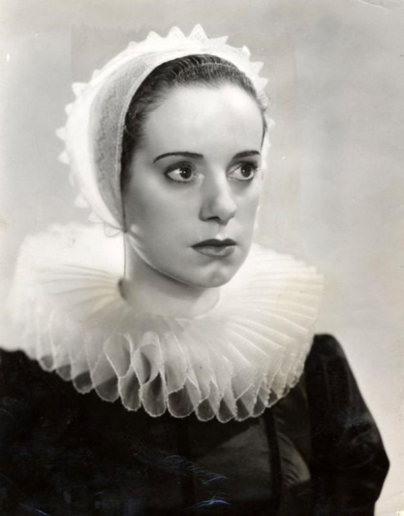 La novia de Frankenstein: el inimitable Elsa Lanchester La novia de Frankenstein: el inimitable Elsa Lanchester