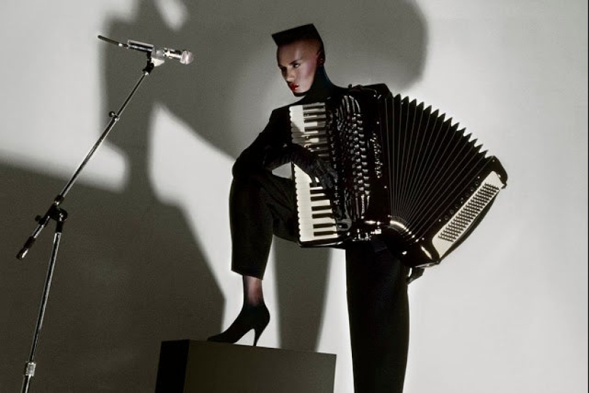 La pantera y el artista: impactantes fotos de grace Jones tomadas por Jean-Paul Gouda en los 70 – 80s La pantera y el artista: impactantes fotos de grace Jones tomadas por Jean-Paul Gouda en los 70 – 80s