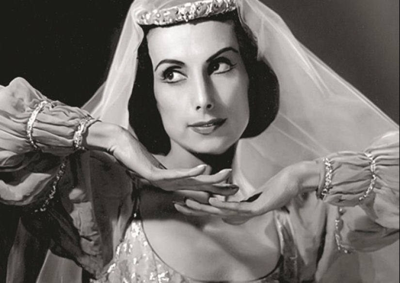 La perla negra del ballet ruso que cautivó a Hitchcock y a todo Hollywood La perla negra del ballet ruso que cautivó a Hitchcock y a todo Hollywood