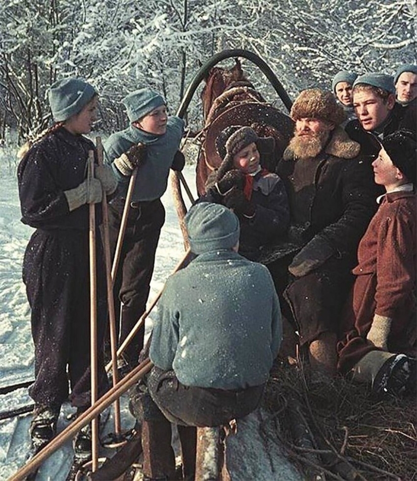 La revista "Ogonek": ilustraciones de la vida Soviética La revista "Ogonek": ilustraciones de la vida Soviética