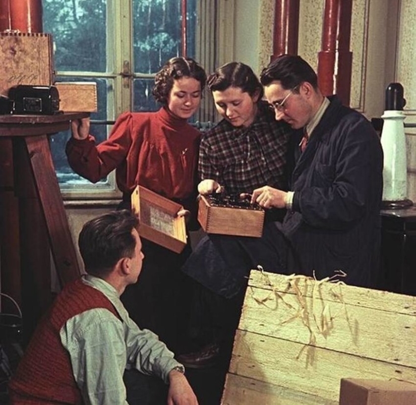 La revista "Ogonek": ilustraciones de la vida Soviética La revista "Ogonek": ilustraciones de la vida Soviética