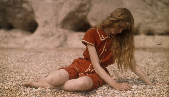 La sesión de fotos de 100 años de antigüedad es la más antigua de todas las fotografías en color que sobreviven La sesión de fotos de 100 años de antigüedad es la más antigua de todas las fotografías en color que sobreviven