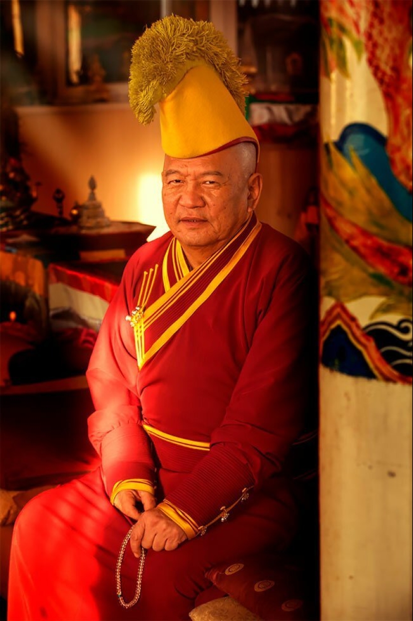 "La Siberia en los rostros": los indígenas de los pueblos Siberianos en la obra de Alejandro Khimushin