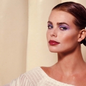 La trágica historia de Lauren Wasser, que perdió las piernas después de usar tampones