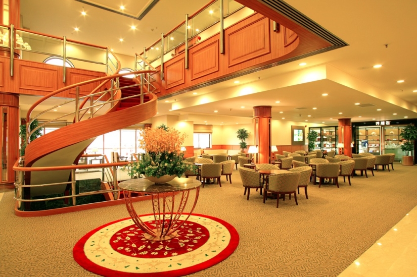 La triste historia del primer hotel flotante, que estuvo plagado de fracasos La triste historia del primer hotel flotante, que estuvo plagado de fracasos