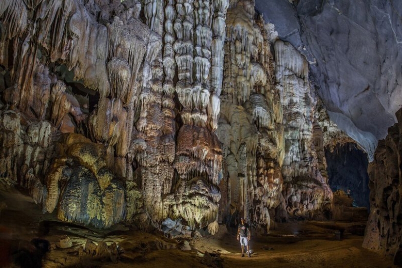 La vasta Shondong es la cueva más grande de la Tierra