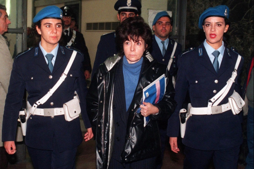 La venganza de la "Viuda Negra": Cómo el amor y el dinero arruinaron al heredero del imperio Gucci La venganza de la "Viuda Negra": Cómo el amor y el dinero arruinaron al heredero del imperio Gucci