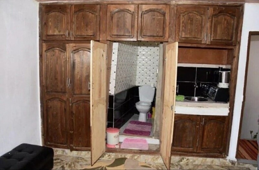 La vida en el estilo de "inteligente" o Cómo hacer un café mientras se está sentado en el inodoro La vida en el estilo de "inteligente" o Cómo hacer un café mientras se está sentado en el inodoro