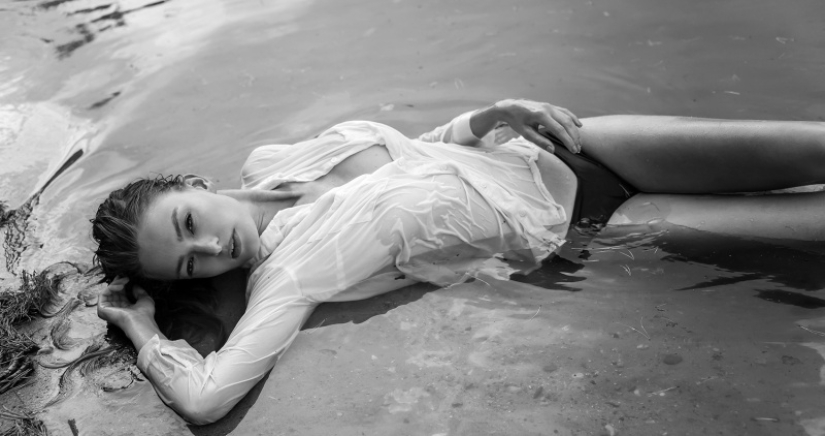 Laconic erotica from Czech photographer Radim Korinek Laconic erotica from Czech photographer Radim Korinek