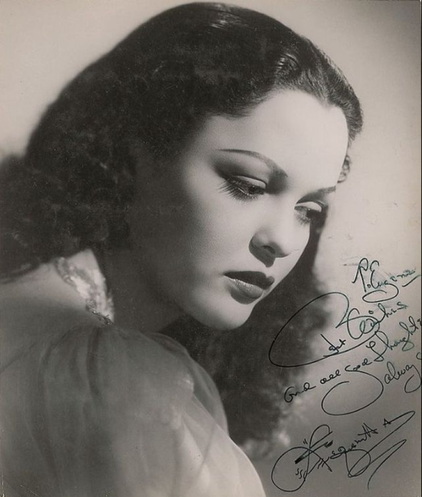 Las mejores fotos de la exótica belleza Aquanetta, la estrella del cine estadounidense de los años 40 Las mejores fotos de la exótica belleza Aquanetta, la estrella del cine estadounidense de los años 40