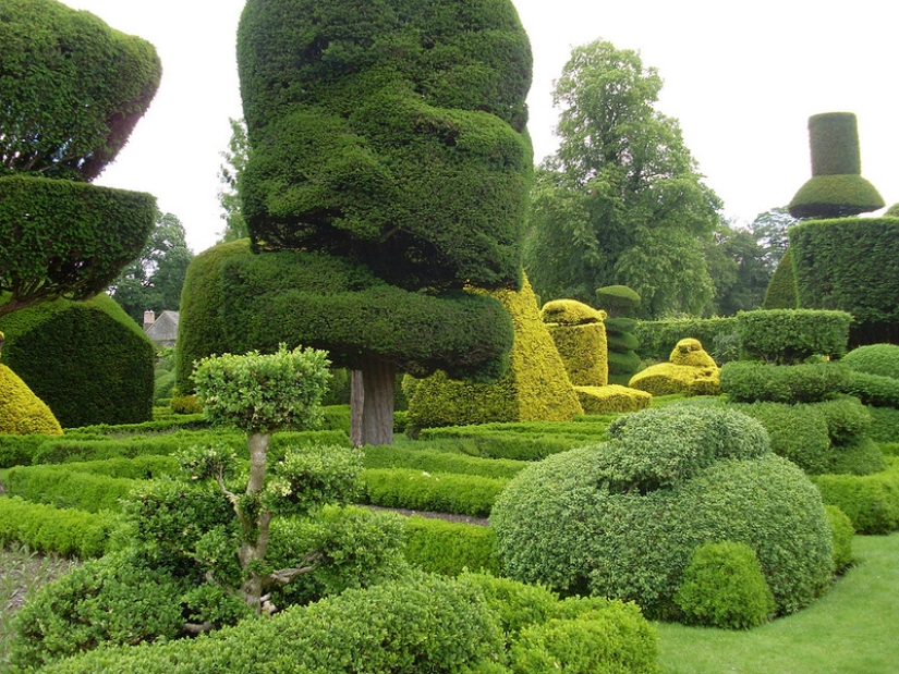 Levens Hall Garden
