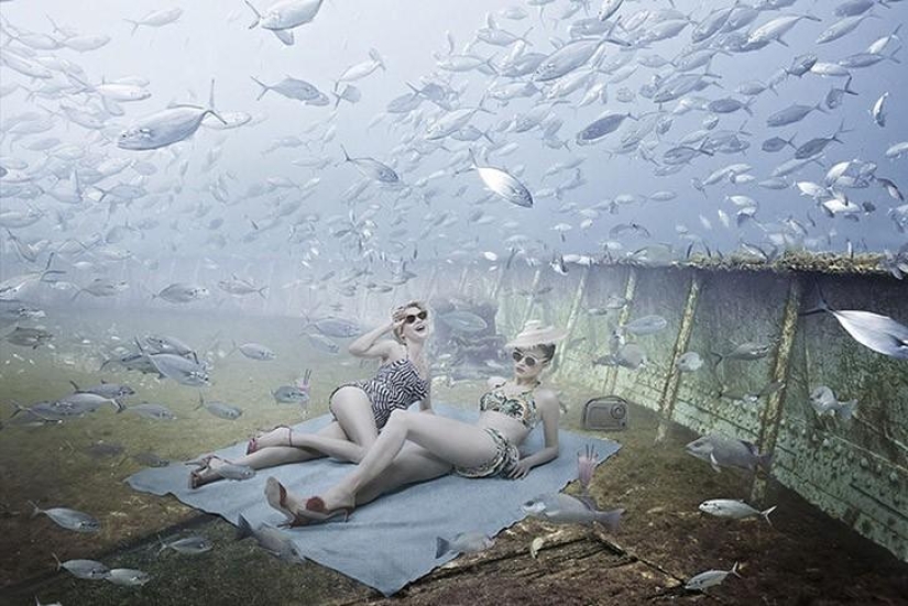 Life on a sunken ship: the underwater world of photographer and diver Andreas Franke Life on a sunken ship: the underwater world of photographer and diver Andreas Franke