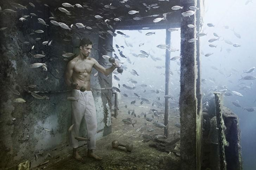 Life on a sunken ship: the underwater world of photographer and diver Andreas Franke Life on a sunken ship: the underwater world of photographer and diver Andreas Franke