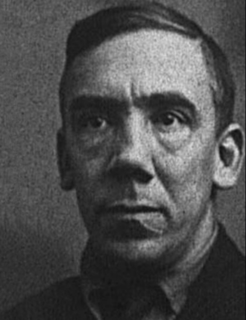 Like booze Baker saved from the Titanic, and many passengers of the sunken liner