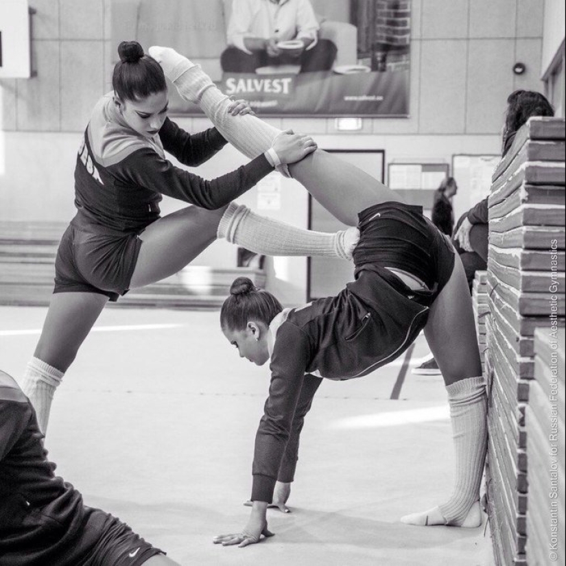 "Llamar a un exorcista!": 17 fotos son increíblemente flexibles chicas que son un poco de miedo "Llamar a un exorcista!": 17 fotos son increíblemente flexibles chicas que son un poco de miedo