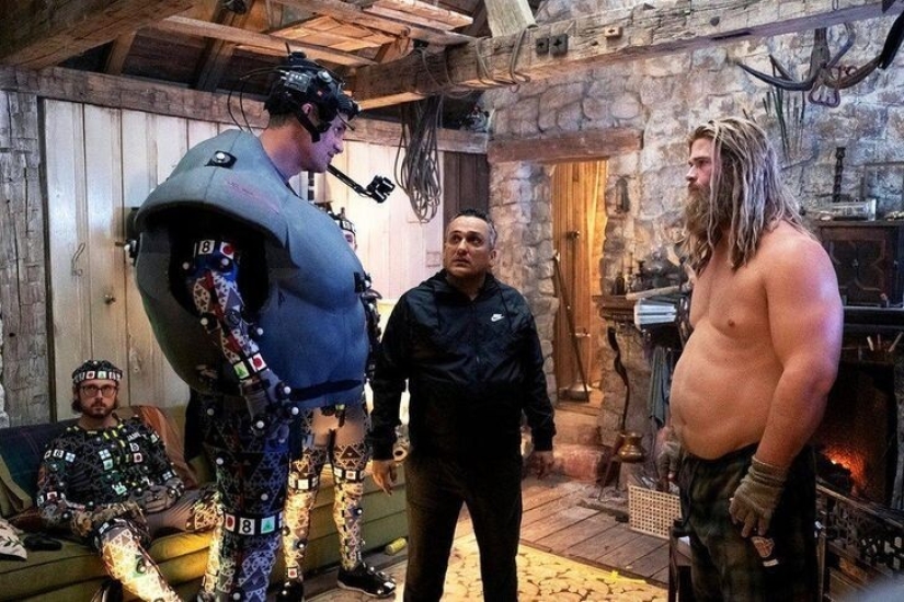 Lo que queda entre bastidores: 22 fotos del rodaje de películas famosas