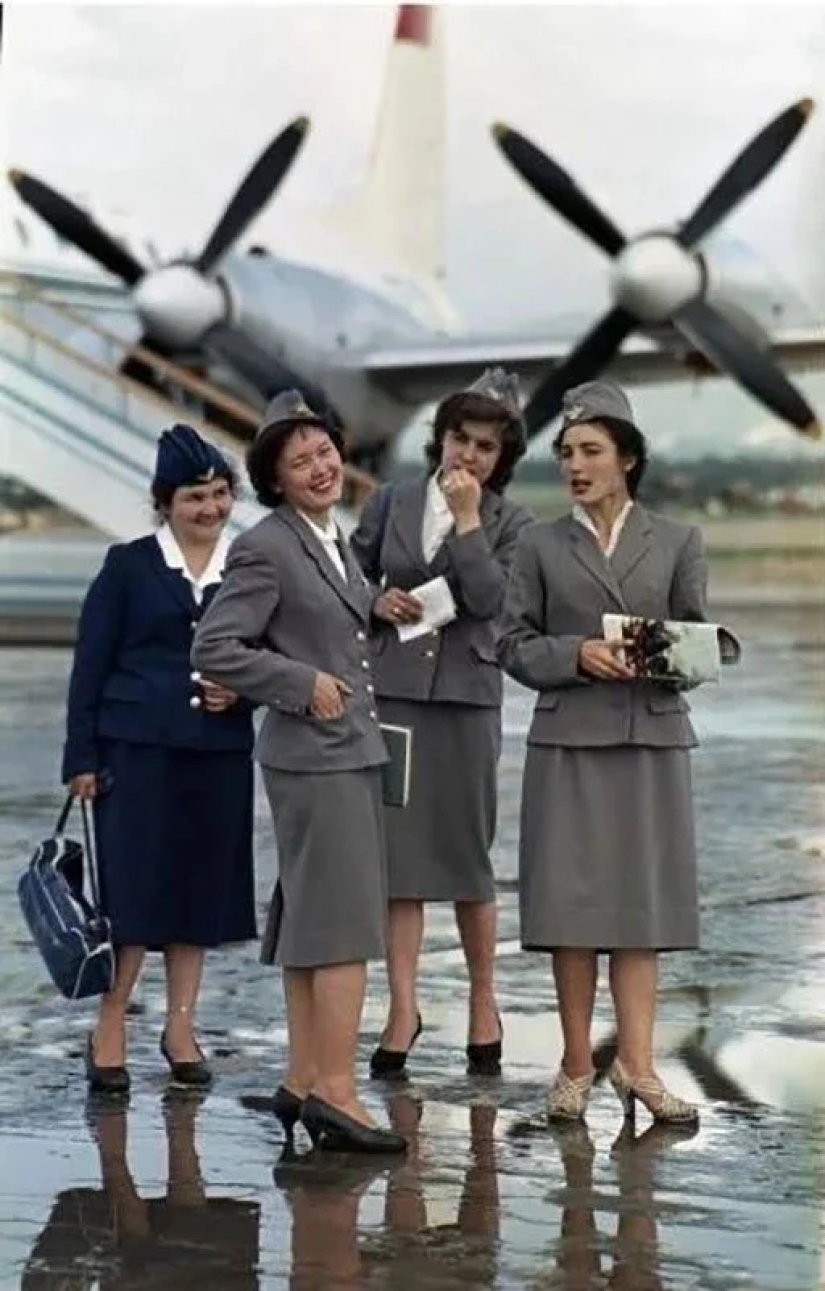 Los atletas, Komsomol, sólo la belleza Los atletas, Komsomol, sólo la belleza