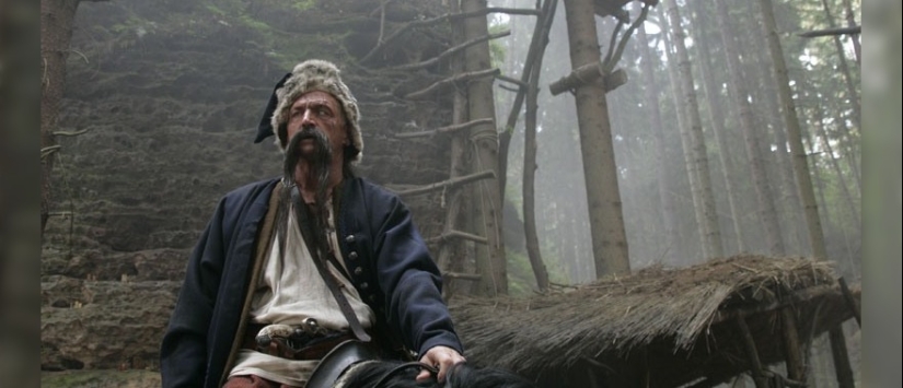 Los caníbales-los Cosacos en las estepas de Ucrania: el horror del siglo XVIII sobre una banda de caníbales Pablo Macapure Los caníbales-los Cosacos en las estepas de Ucrania: el horror del siglo XVIII sobre una banda de caníbales Pablo Macapure