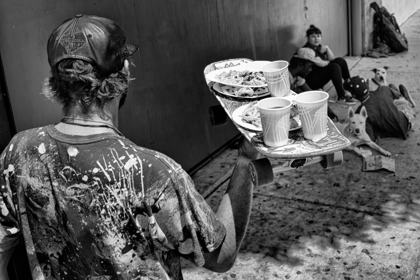 Los últimos días del paraíso bohemio: la loca playa de Venecia en la lente de un fotógrafo israelí Los últimos días del paraíso bohemio: la loca playa de Venecia en la lente de un fotógrafo israelí