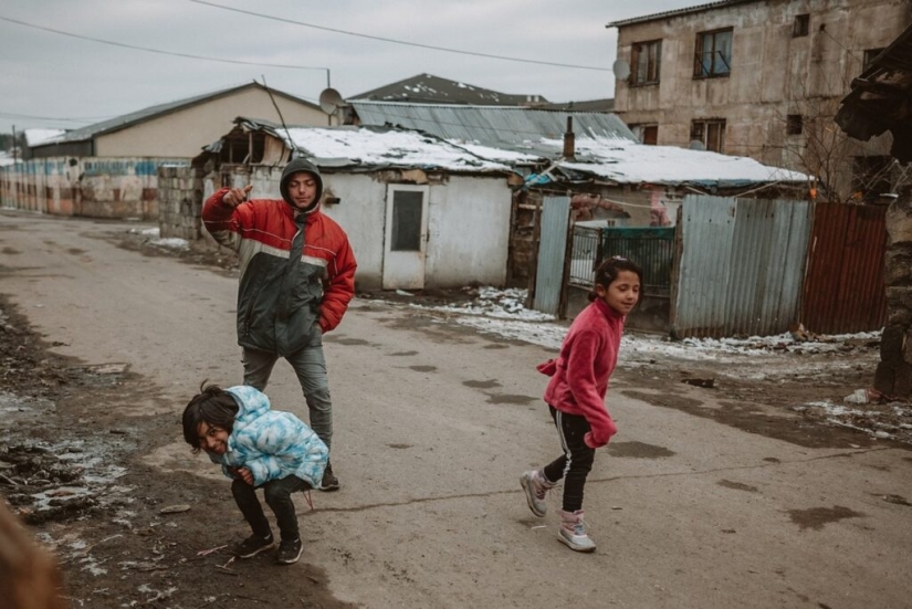 Los niños del gueto y sus sueños: imágenes impactantes de Trebišov